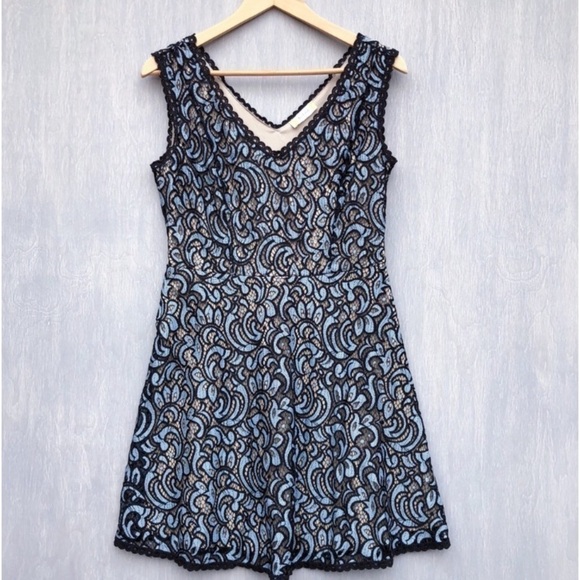 Altar'd State Dresses & Skirts - Altar’d State Blue and black lace illusion dress midi Sz Large